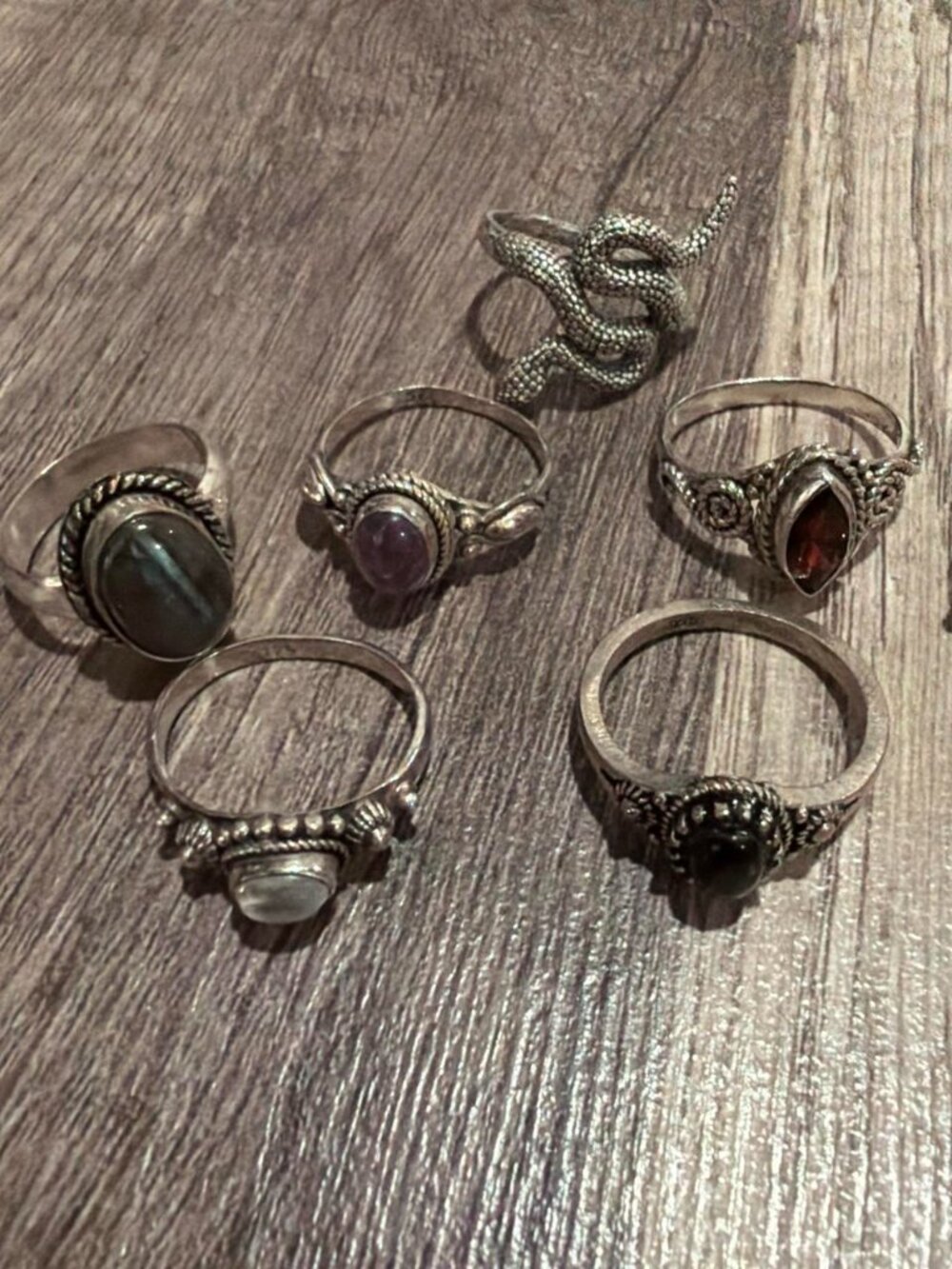 Bundle Of Crystal Rings - Picture 3 of 4